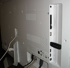 Un dispositivo USB conectado con dificultad a la Philips PFL7007
